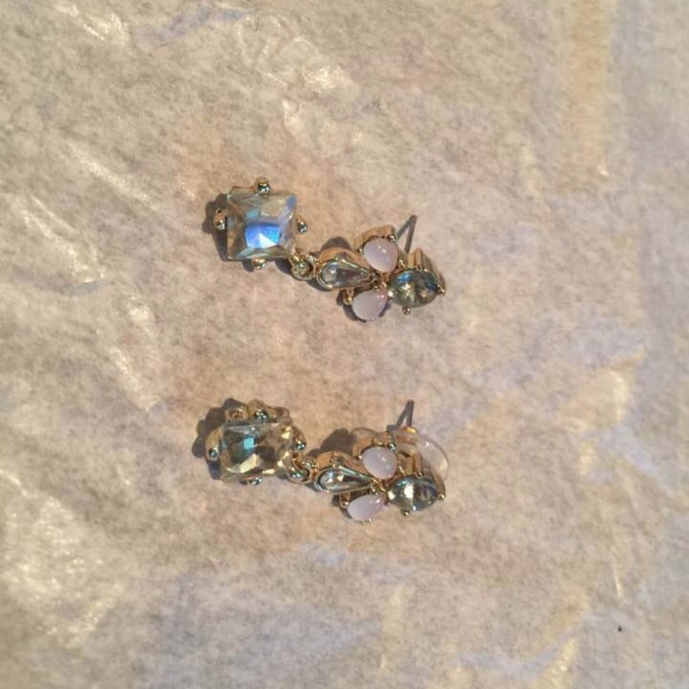 earrings sparkly
